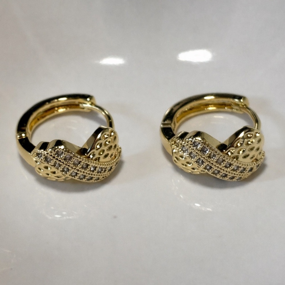 Elegant Gold and Silver Women's Earrings